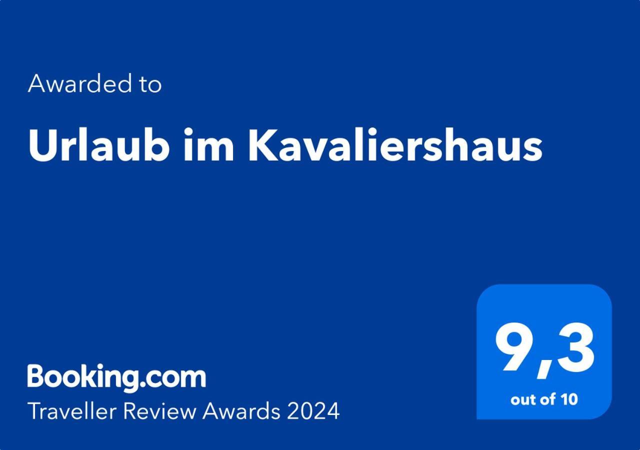 4 Wunderschoene Ferienwohnungen Im Kavaliershaus Schwerin  Bagian luar foto